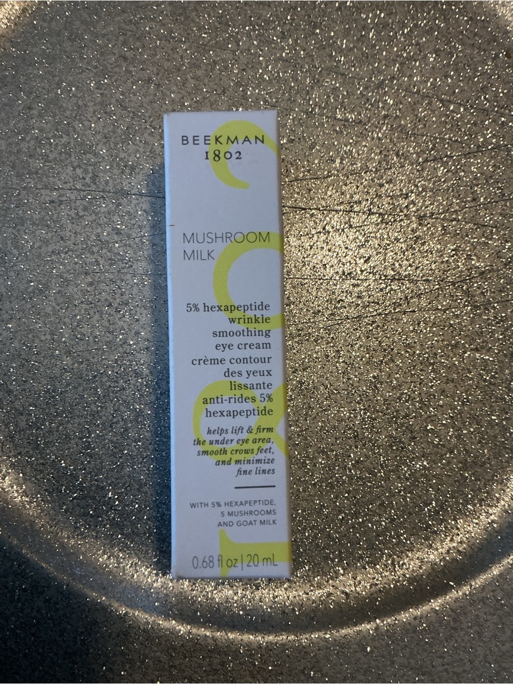 Beekmans mushroom milk wrinkle smoothing eye cream